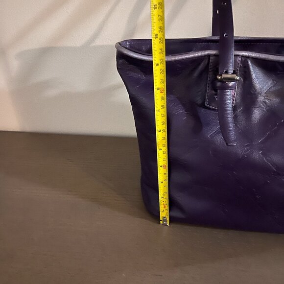 Longchamp Stamped Logo Leather Tote Bag - Picture 7 of 9